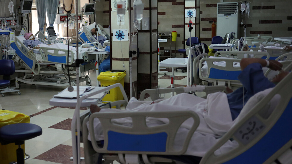 الصحة الإيرانية: ارتفاع عدد الوفيات بفيروس كورونا إلى 5209 أشخاص وحالة 3389 آخرين حرجة