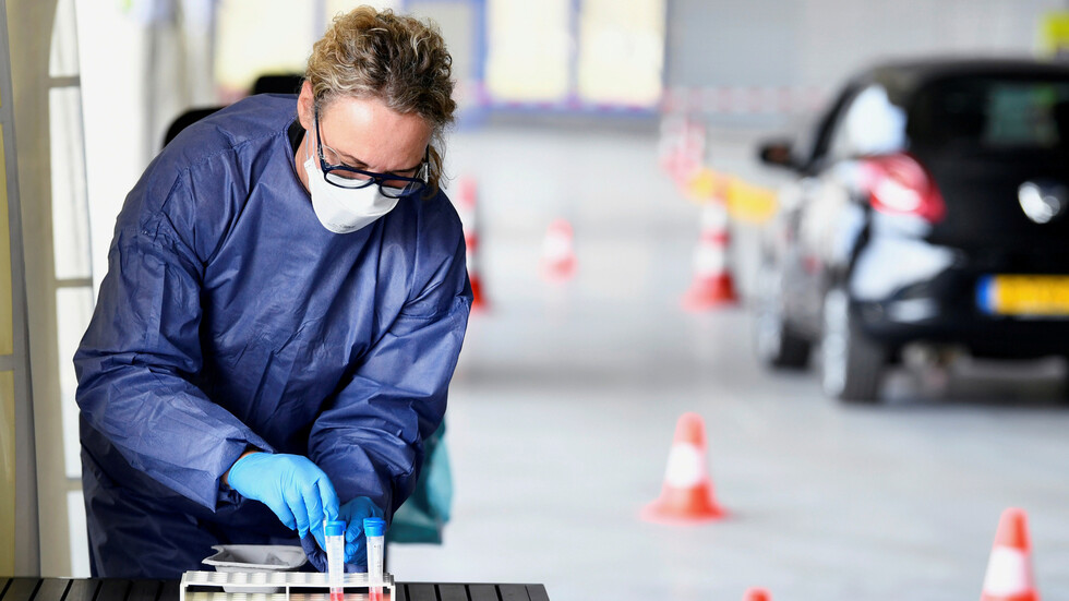 هولندا تسجل تراجعا لافتا في معدل الوفيات اليومية بكورونا