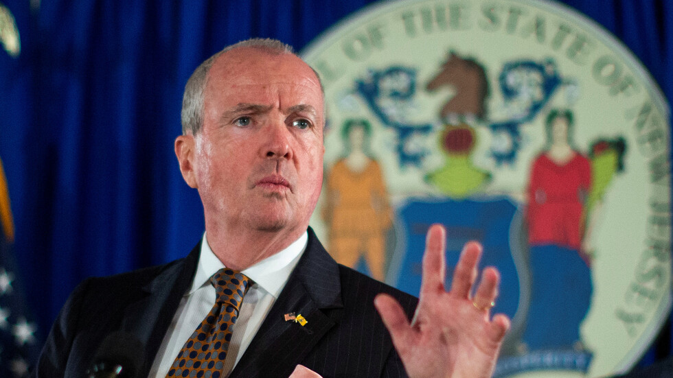 حاكم نيوجيرسي يعلن تباطؤ جائحة كورونا بالولاية ويحذر من قفزة في الإصابات حال فتح الاقتصاد