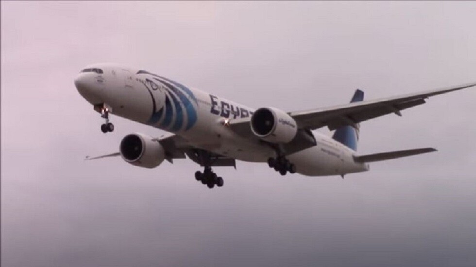 استئناف رحلات إعادة المصريين من الخارج