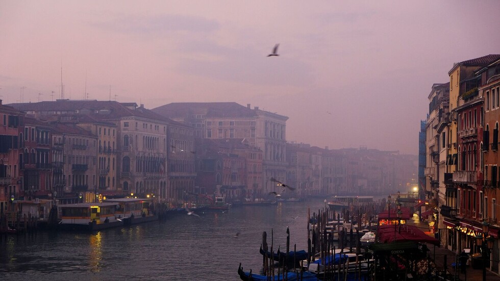 إيطاليا تسجل ارتفاعا في الوفيات والإصابات بكورونا مع تراجع لافت في الحالات النشطة