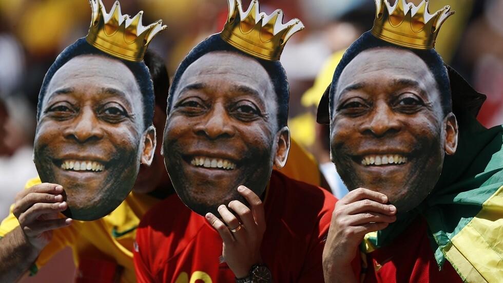 بيليه : ميسي الأفضل ولست نادما على رفض ريال مدريد