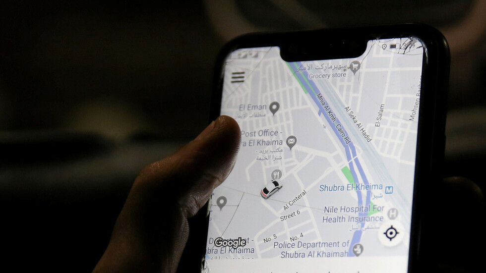 السلطات الأردنية تحذر مواطنيها من خطر بعض تطبيقات الهواتف الجوالة على خصوصياتهم