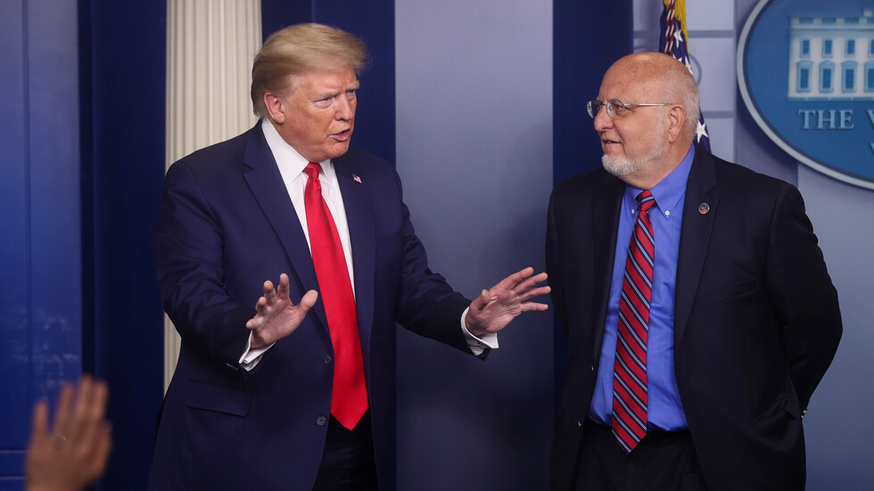 ترامب يرجح عودة فيروس كورنا ويعد بإيقافه