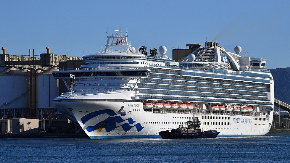 سفينة نقلت كورونا إلى أستراليا تغادر شواطئها