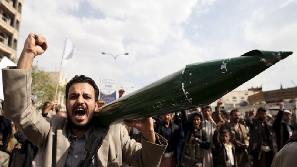 الحوثيون يعلنون استعادة معسكر استراتيجي من الجيش في الجوف