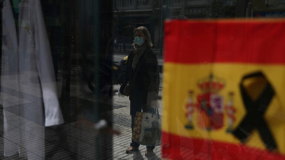 إسبانيا ستسمح للسكان بالخروج إذا استمر تراجع حالات كورونا