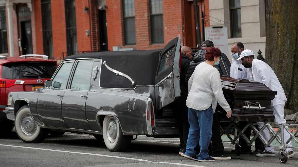 نحو 2.5 ألف وفاة بكورونا في الولايات المتحدة خلال 24 ساعة