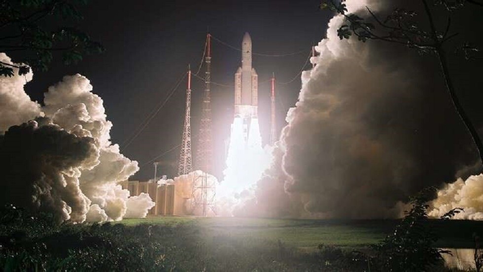 لماذا تملك شركة سبيس إكس صواريخ رخيصة متعددة الاستخدام؟