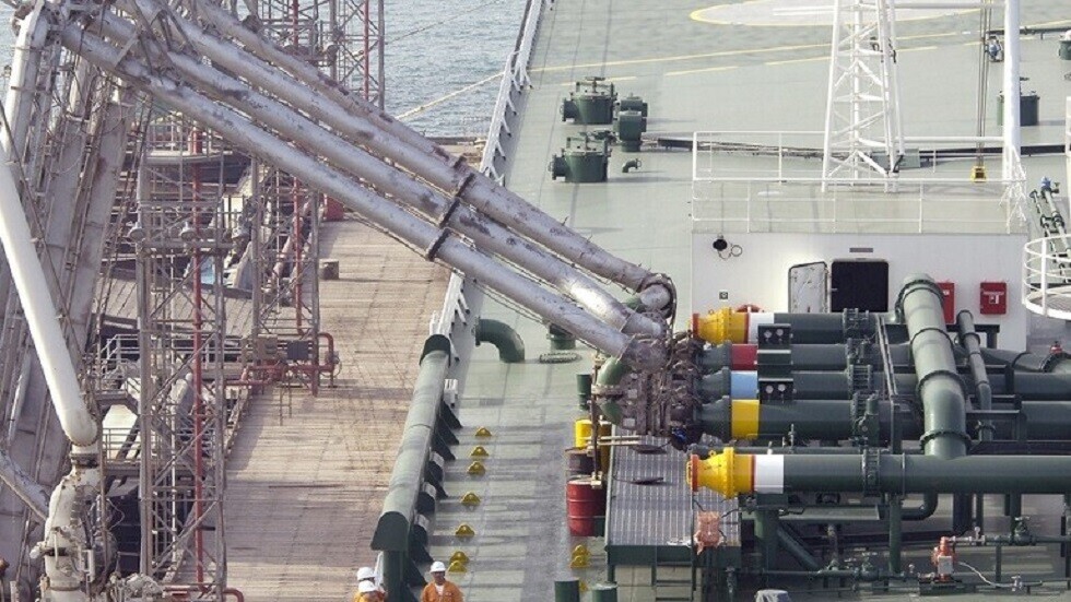 الكويتية تخفض إمدادات النفط تماشيا مع اتفاق أوبك+ بدءا من مايو