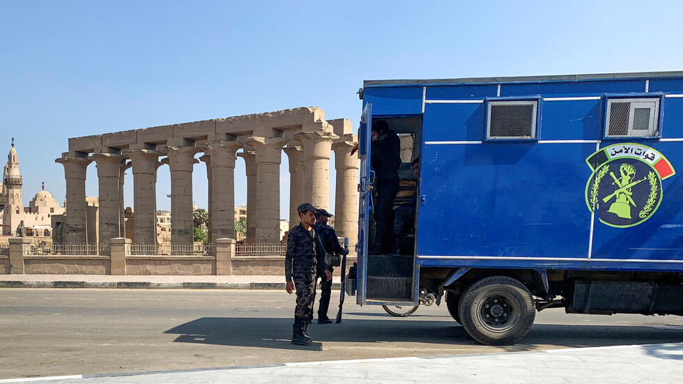 مصر.. جريمة بشعة ضحيتها رجل متزوج من 4 سيدات