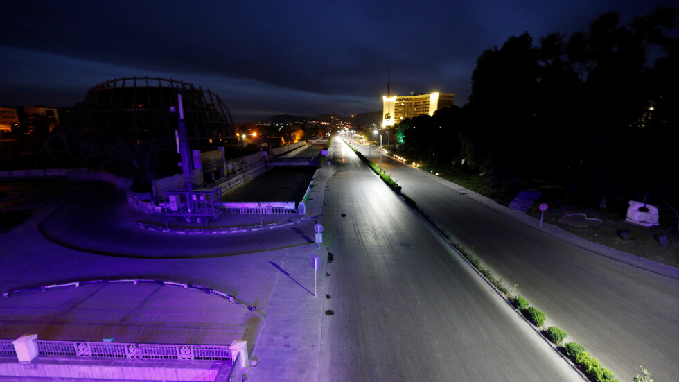 سوريا.. تخفيف القيود على التنقل بين المحافظات والأنشطة الاقتصادية