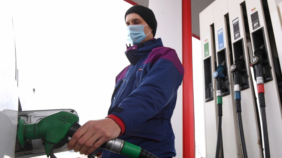 الطاقة الروسية تتوقع انخفاض إنتاج روسيا النفطي بـ10% في 2020