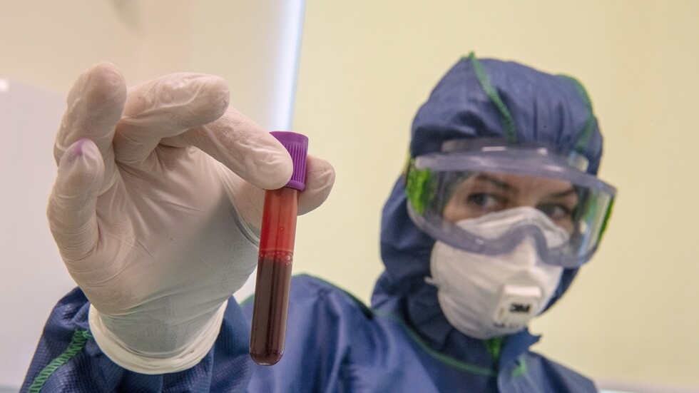 توقيتان محتملان لوهن الفيروس التاجي