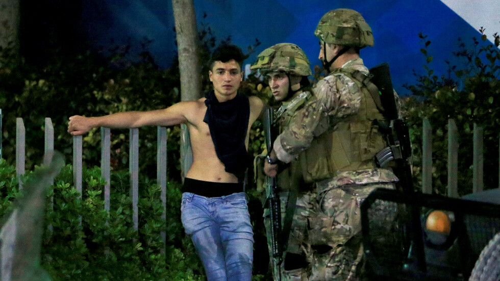 احتجاجات لبنان.. ليلة متوترة ومواجهات في صيدا وطرابلس