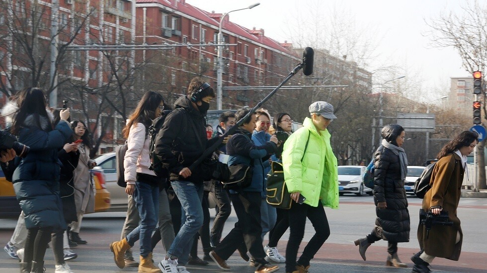 الصين.. ارتفاع كبير في حجوزات السفر بعد أن خففت بكين قيود كورونا
