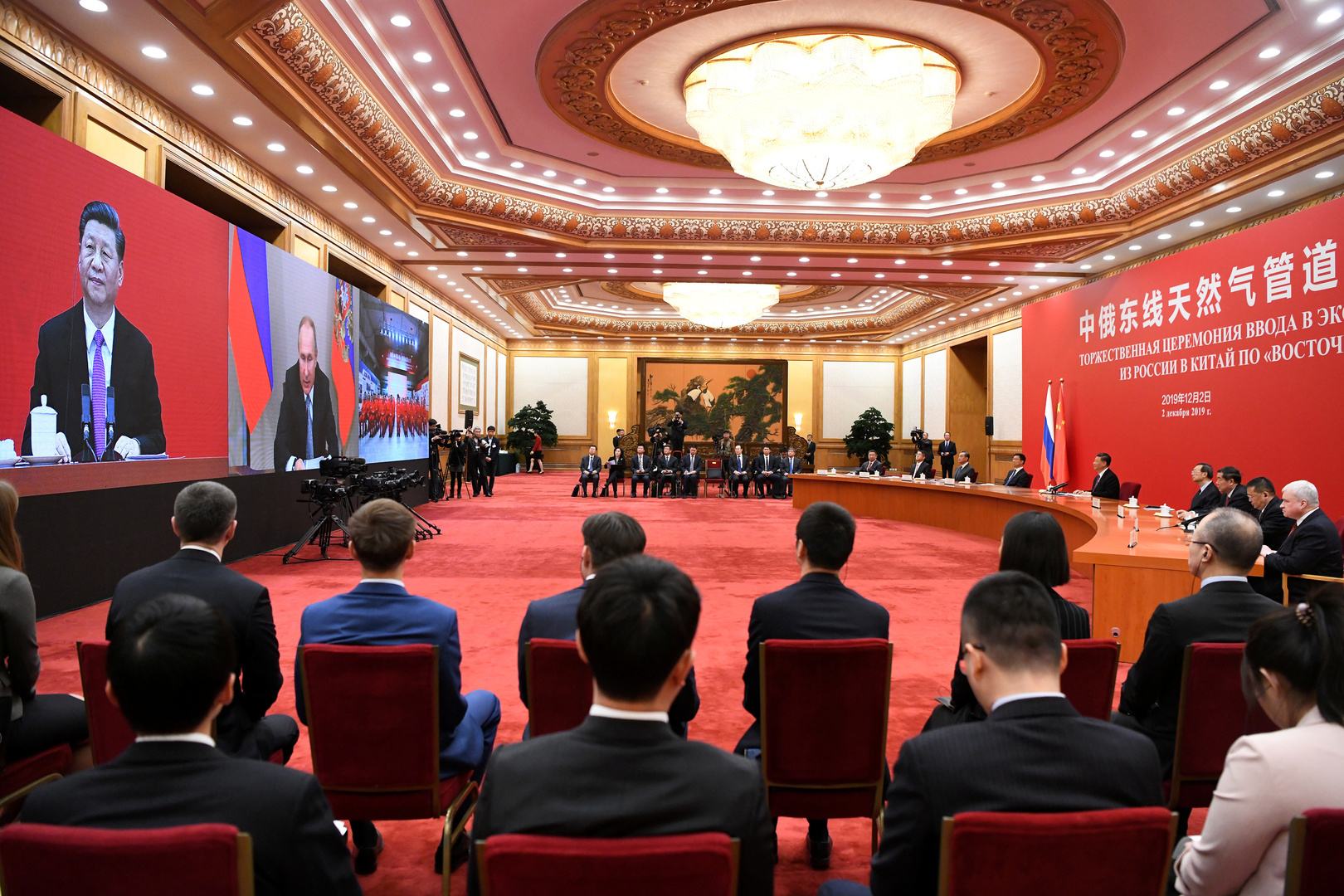 الصين وروسيا تقومان بما عجز عنه الاتحاد الأوروبي في مكافحة كورونا