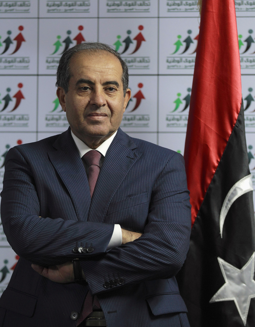 وفاة رئيس الوزراء الليبي الأسبق محمود جبريل في القاهرة بسبب كورونا