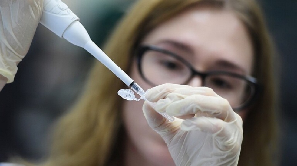 روسيا.. بدء الاختبار السريري للقاح كورونا على 60 متطوعا