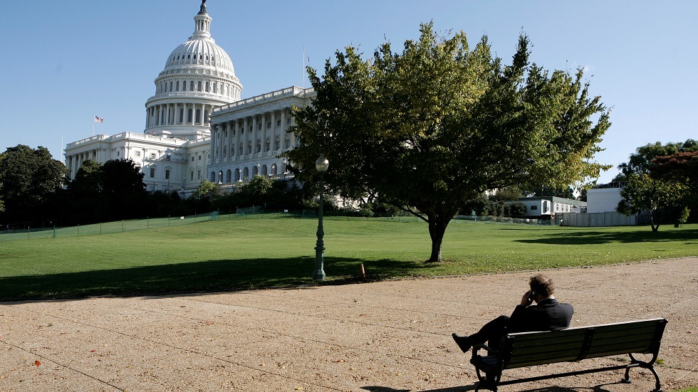 النواب الأمريكي يعلق جلساته حتى مايو المقبل بسبب كورونا