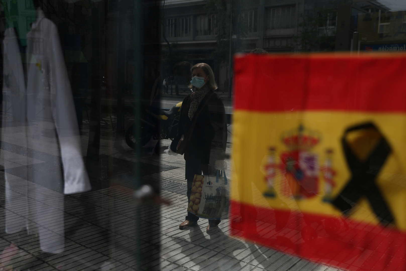 تراجع ملموس في معدل الوفيات بكورونا في إسبانيا