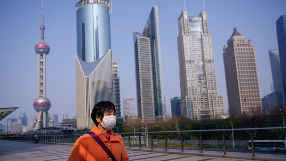 بكين: تقيم الأثر الاقتصادي لجائحة كورونا