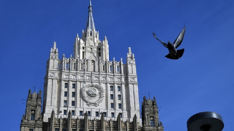 موسكو تدعو واشنطن إلى الوفاء بالتزاماتها تجاه السلاح البيولوجي