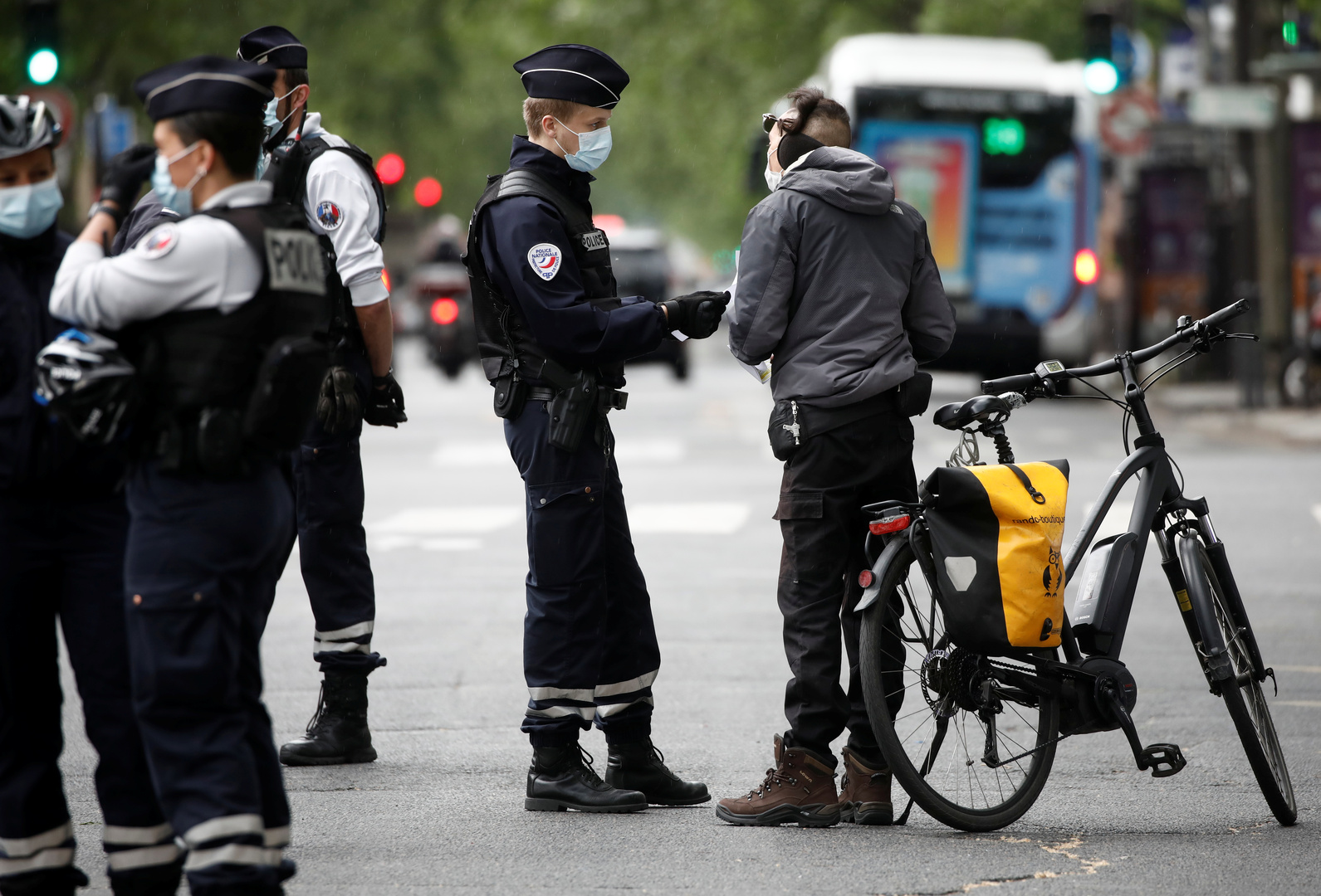 الصحة الفرنسية: نحو 130 ألف إصابة و23660 وفاة بكورونا منذ بدء الجائحة