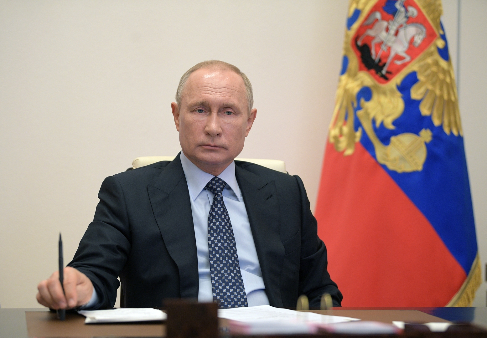 بوتين يكلف الحكومة الروسية بإعداد حزمة من التدابير الطارئة لدعم الاقتصاد