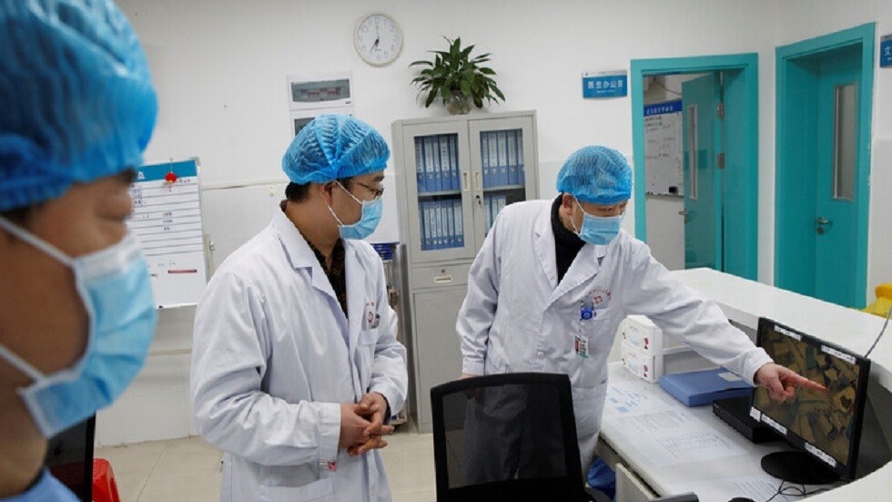 عدد حالات الإصابة الوافدة بكورونا في البر الرئيسي الصيني يصل لأدنى حد خلال 35 يوما