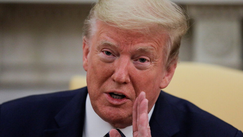 ترامب يصادق على استخدام دواء أمريكي واعد لعلاج فيروس كورونا