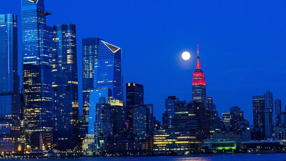 أول زيادة لمعدل الوفيات اليومية بكورونا في نيويورك منذ 25 أبريل