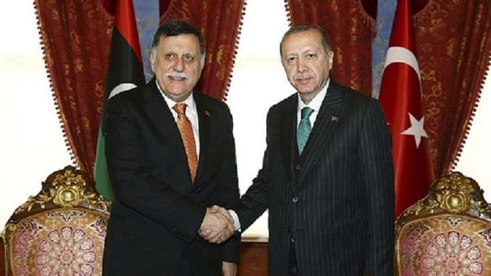 أردوغان والسراج يبحثان مستجدات الأوضاع في ليبيا