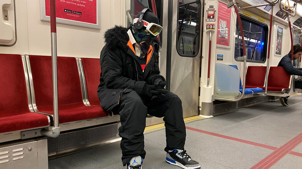 انخفاض معدلات كورونا في كندا وحصيلة الوفيات تتجاوز 3.6 ألفا