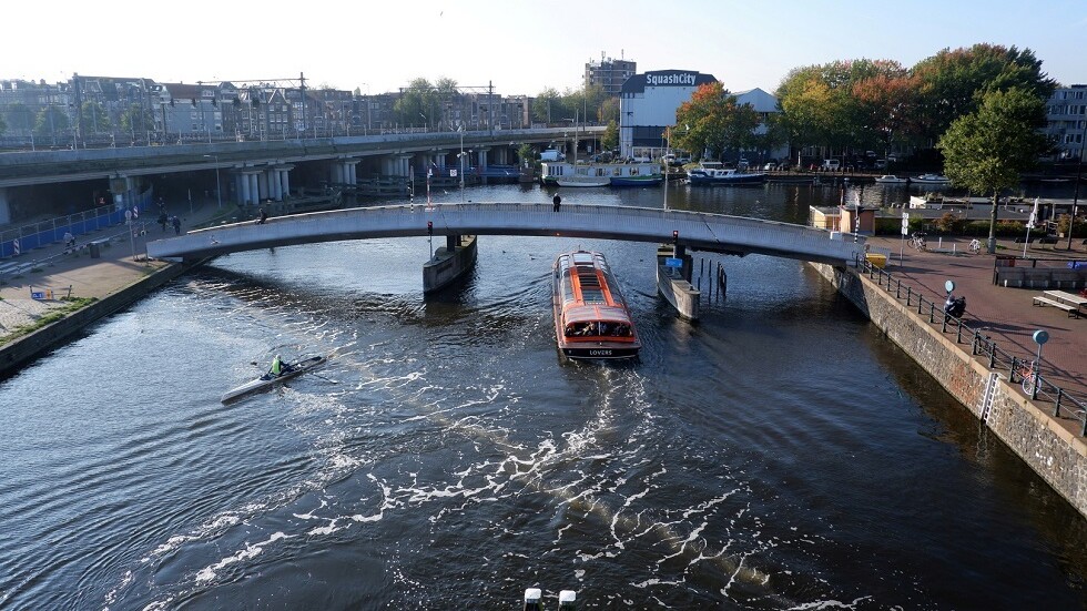 هولندا.. 199 إصابة جديدة بكورونا والإجمالي 40770