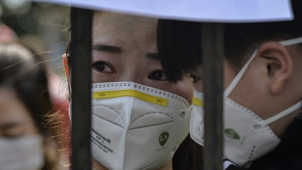 دراسة أمريكية تحذر من أن تفشي كورونا قد يستمر لسنتين وموجته الثانية قد تكون أسوأ