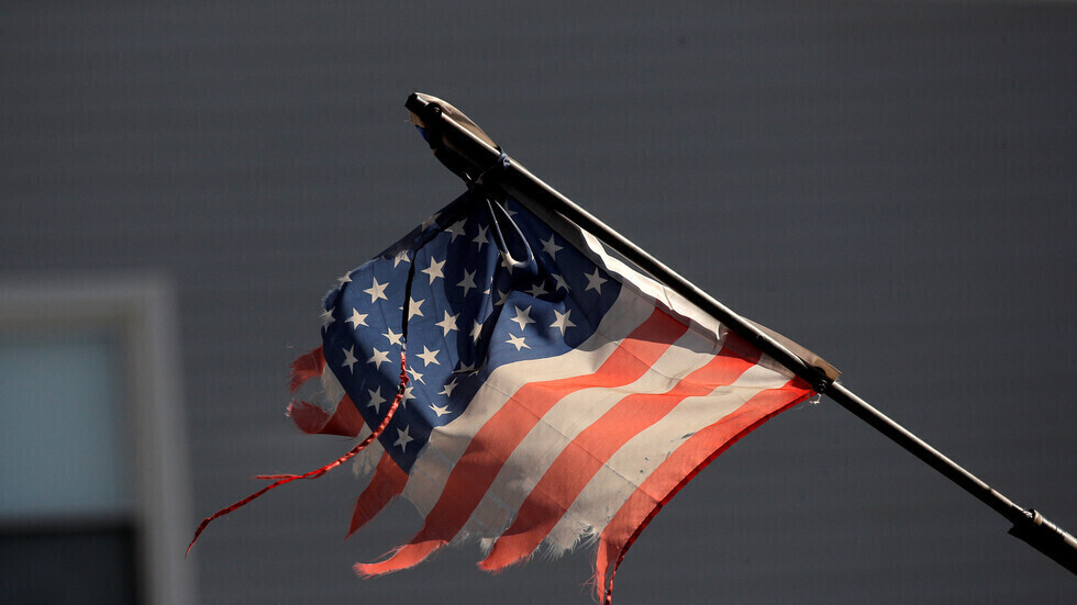 معهد أمريكي يتوقع 135 ألف وفاة في الولايات المتحدة جراء كورونا بحلول أغسطس