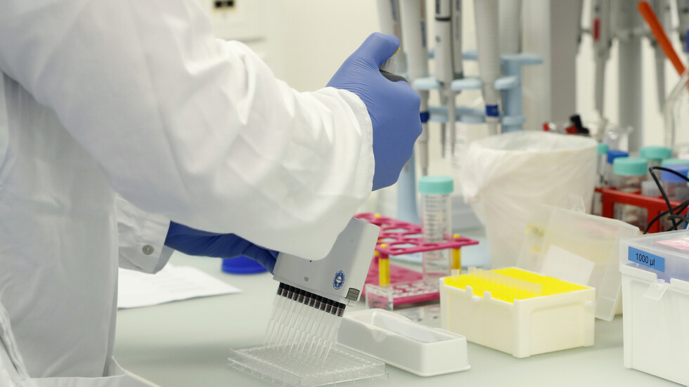 "الصحة القطرية": تسجيل 830 إصابة جديدة بكورونا