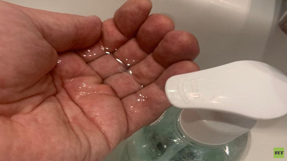 مطهرات اليد يمكن أن تسبب التهاب الجلد مما يزيد من خطر العدوى