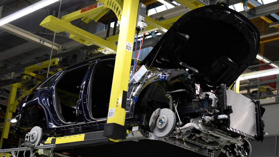 ألمانيا.. القطاع الصناعي يظهر أسوأ أداء منذ 1991