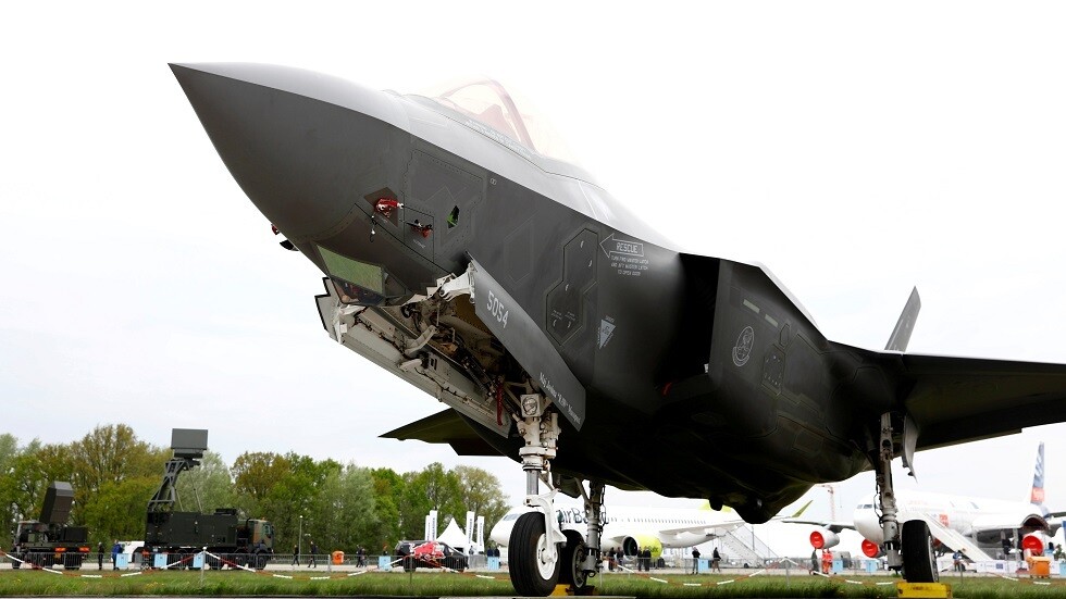 تركيا: لا نزال نسلم مكونات للمقاتلة الأمريكية إف-35