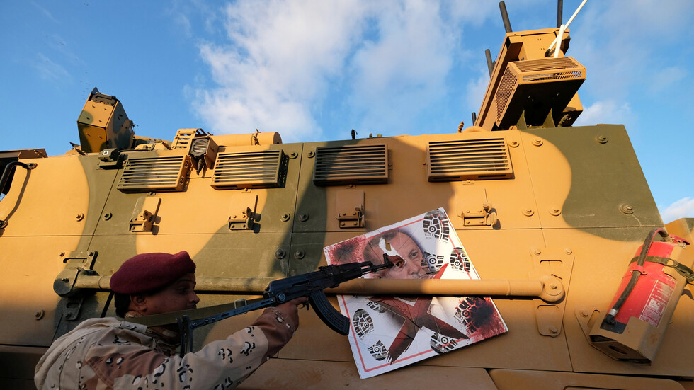 الجيش الوطني الليبي: 