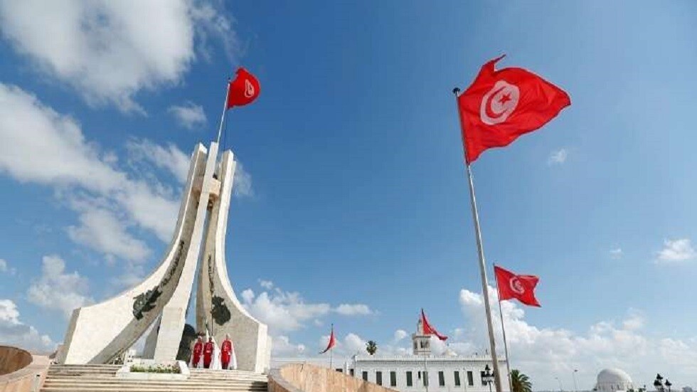 تونس تسمح لطائرة تركية متجهة إلى ليبيا بالهبوط في مطارها