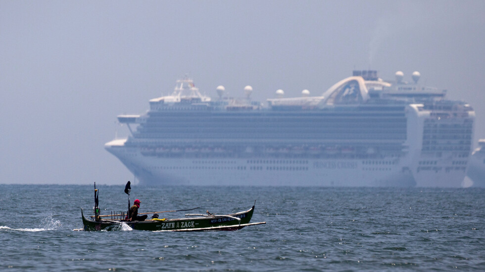 مئات السفن السياحية عالقة وسط جائحة كورونا