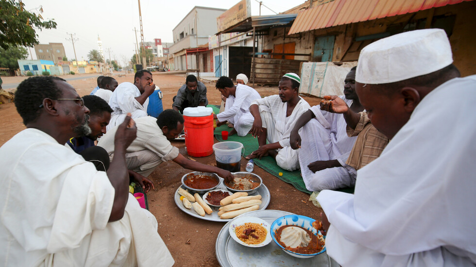 السودان يعلن تسجيل انخفاض كبير في عدد المصابين بكورونا