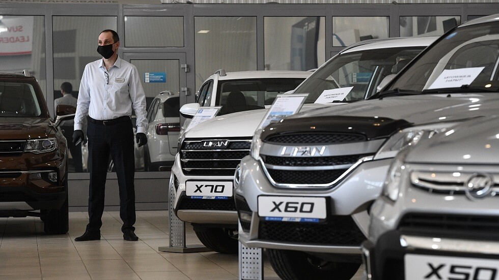 تراجع مبيعات السيارات الجديدة بروسيا في أبريل