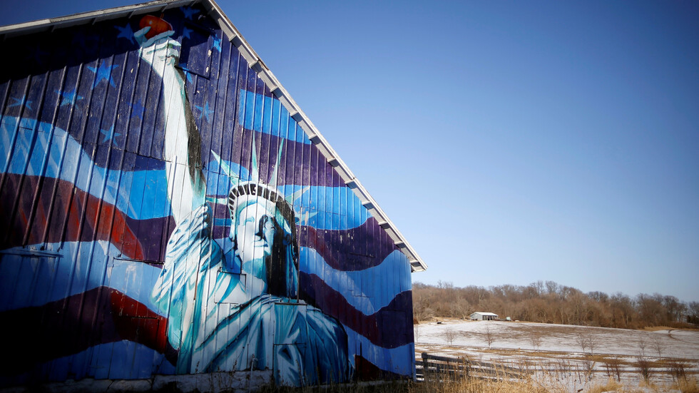 الولايات المتحدة.. تسجيل 1156 وفاة جديدة وحصيلة ضحايا كورونا تتخطى الـ80 ألفا