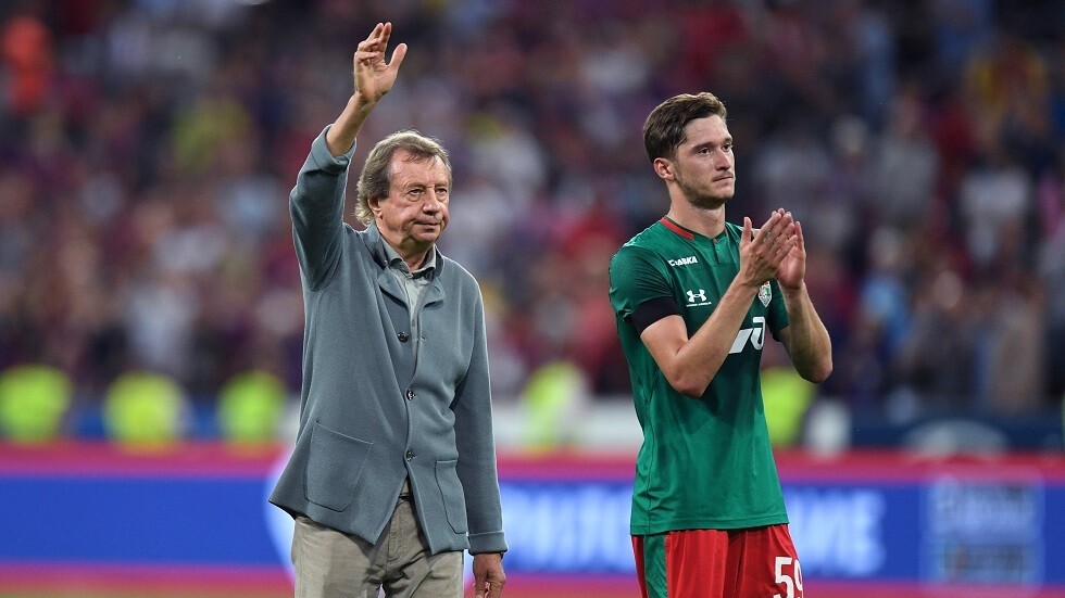 لوكوموتيف موسكو ينفصل عن مدربه