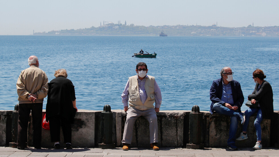 تركيا.. وفيات كورونا تصل لأربعة آلاف