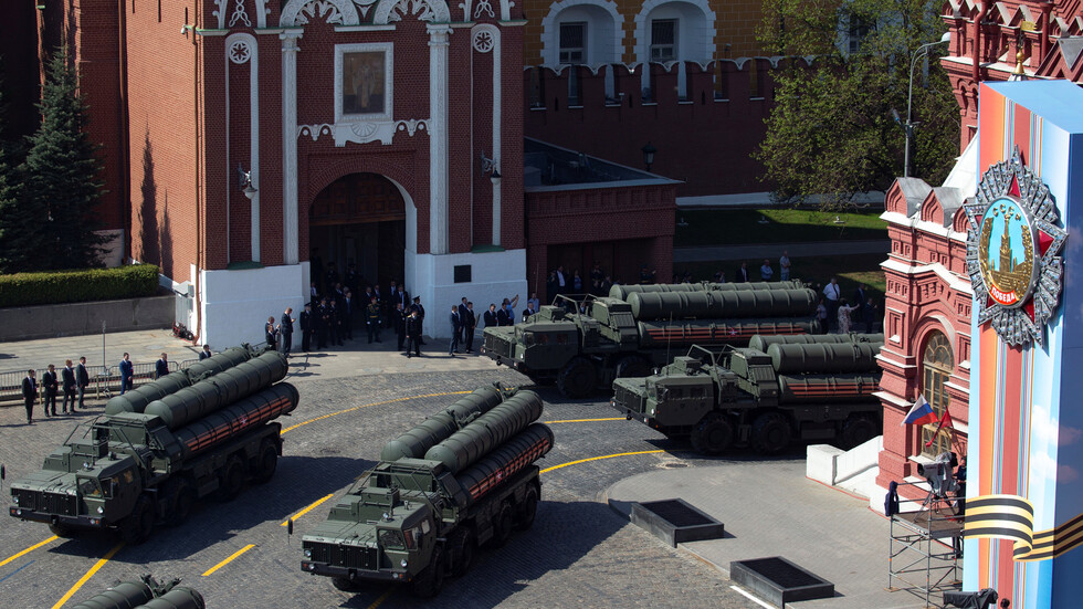 الإيرانيون قادمون إلى موسكو من أجل إس-400